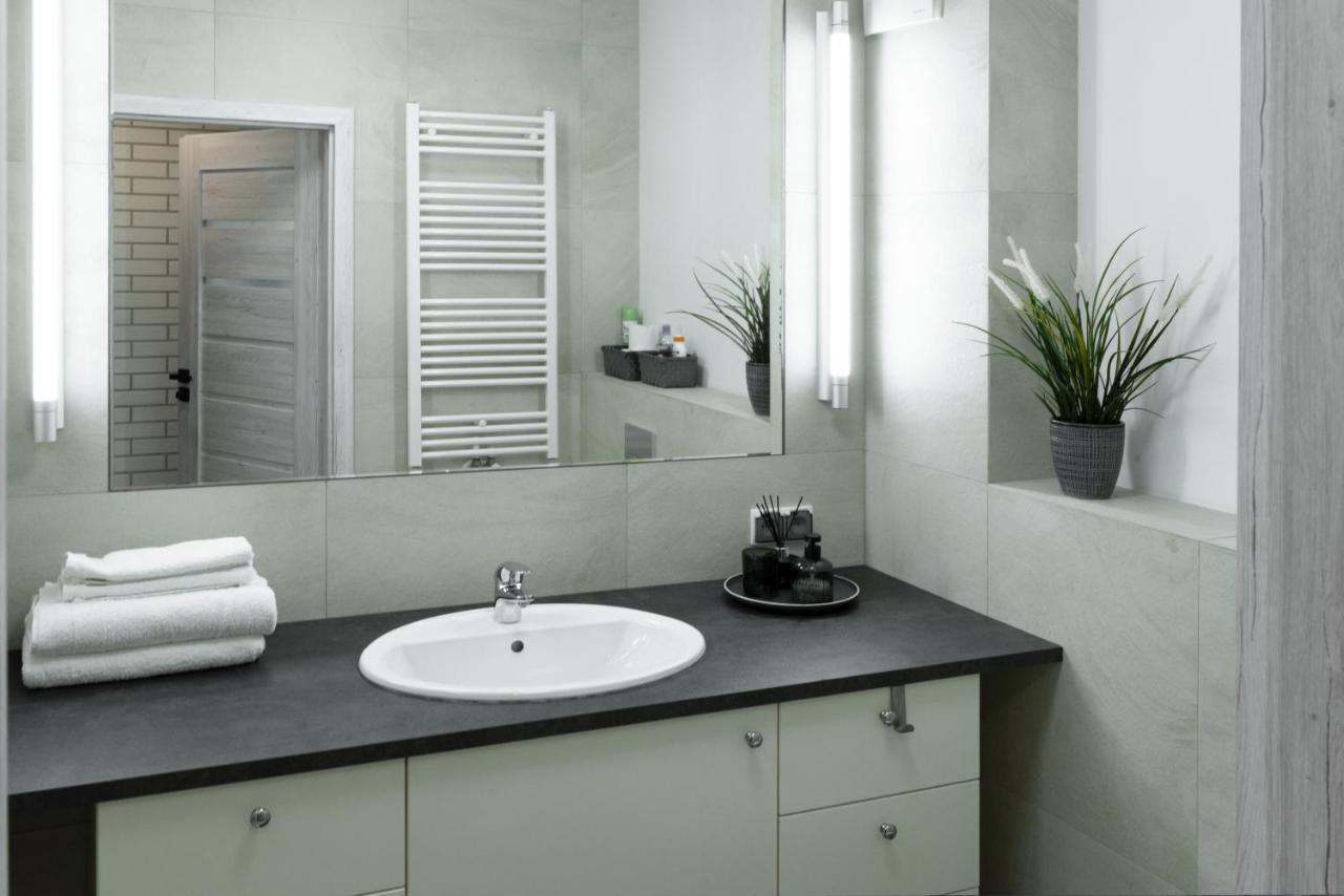Apartament Konopnickiej10 Apartment กดัญสก์ ภายนอก รูปภาพ